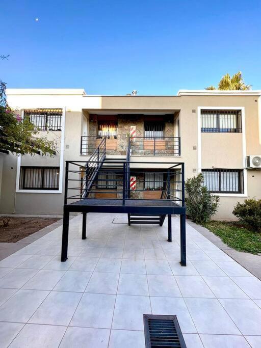 Hermoso Departamento En Complejo Residencial